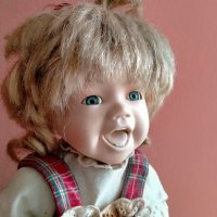 Порцеланова кукла Kathy Hippensteel , снимка 3 - Колекции - 34187164