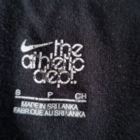 Тениска Nike, снимка 2 - Детски тениски и потници - 34272504