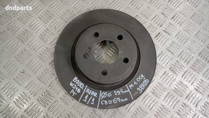 Заден диск Mercedes B200i W246 2014г.	, снимка 1