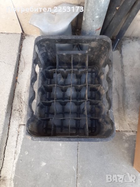 Стара каса от бира, снимка 1