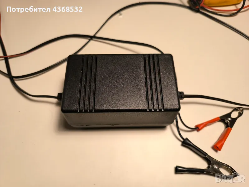 Поддържащо зарядно устройство за АБ, снимка 1