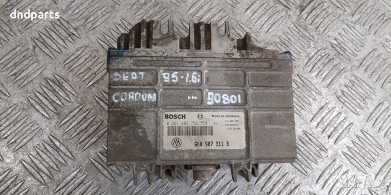 Компютър Seat Cordoba 1.6i 1995г. 6K0907311B 0261203752 , снимка 1