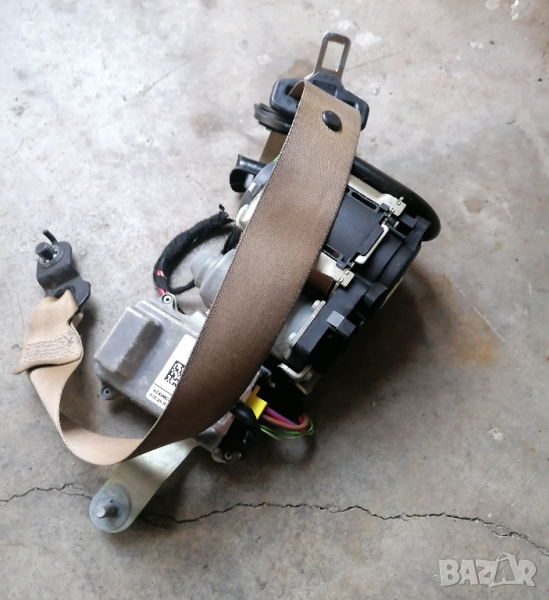 Предпазен Колан Преден Ляв Мерцедес W204 , снимка 1