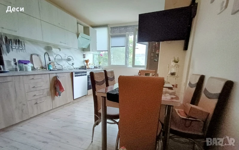 Продавам тухлен 3-стаен апартамент, гр. Шумен, кв Тракия , снимка 1