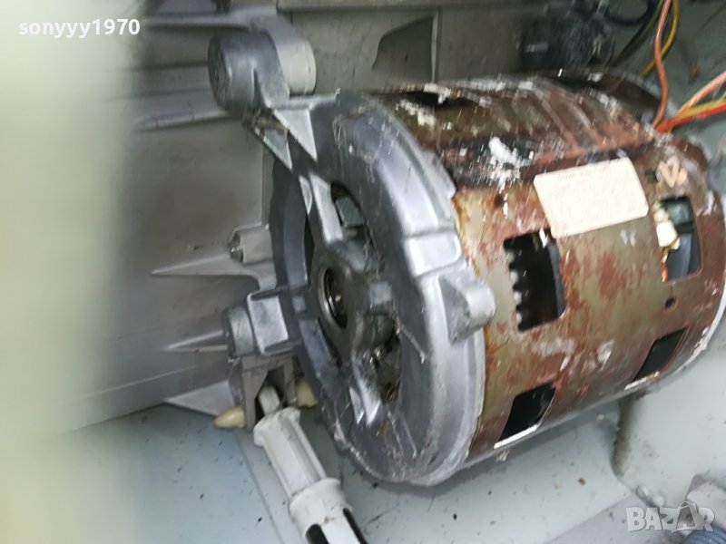 ZANUSSI-MADE IN ITALY-МОТОР ЗА ПЕРАЛНЯ 0611221458, снимка 1