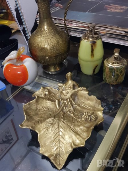 Продавам два пепелника от месинг, красива уникална изработка, снимка 1