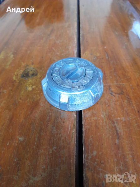 Стара капачка за резервоар с шифър,код, снимка 1