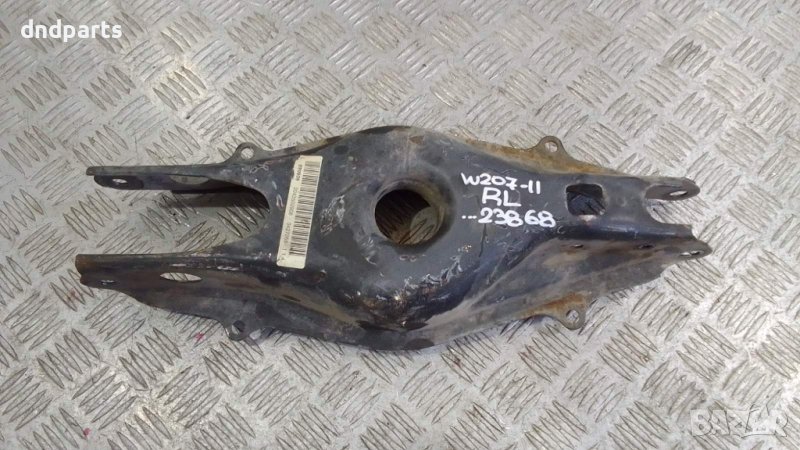 Носач Mercedes E350 CDI W207 2011г.(заден ляв)	, снимка 1