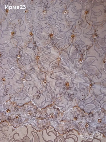 Бяло перде с рисунки, снимка 1