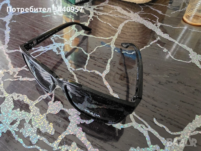 Слънчеви очила Prada, снимка 3 - Слънчеви и диоптрични очила - 54205667
