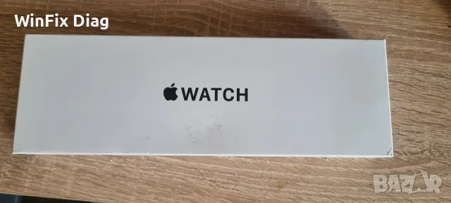 Apple Watch SE 3 44mm Midnight GPS Нов , снимка 2 - Смарт часовници - 56285413