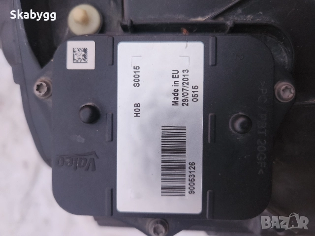 Ляв фар за Volvo V60 2017г., снимка 7 - Части - 51629069