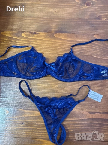 Дамски комплект сутиен 75Б и прашки размер М 