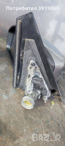 Продавам оригинално ляво електрическо огледало за Рено Еспейс 2005г , снимка 5 - Аксесоари и консумативи - 52060704