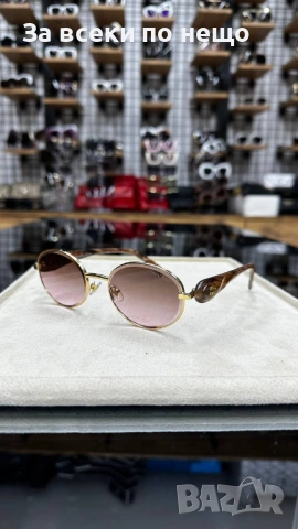 Miu Miu Слънчеви Очила С UV Защита С Подарък🎁Калъф - Различни Цветове Код E1425, снимка 3 - Слънчеви и диоптрични очила - 54028303