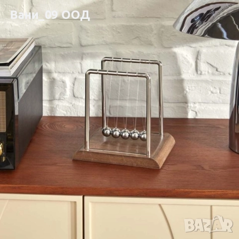 Декорация "Люлката на Нютон", снимка 2 - Декорация за дома - 51430856