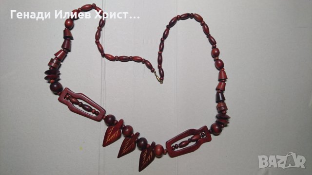 Гердани и чоукъри, снимка 3 - Бижутерийни комплекти - 31242037