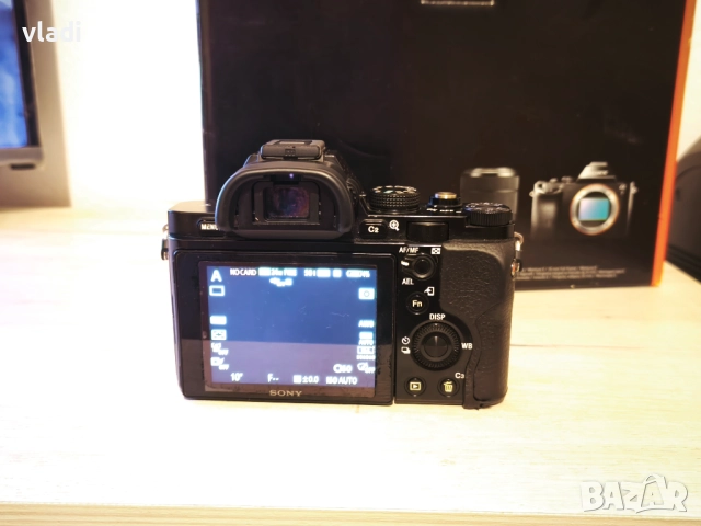 SONY A7 Тяло (ILCE7), снимка 3 - Фотоапарати - 52459260
