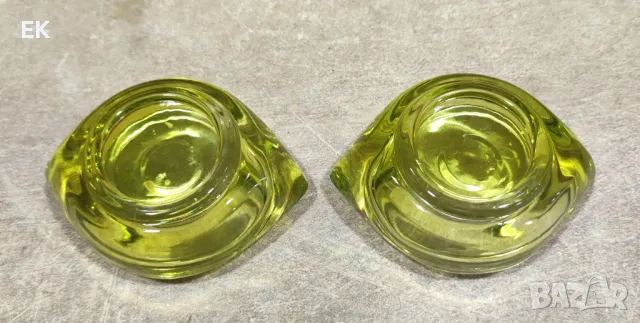 Комплект от две стъклени свещничета, снимка 2 - Декорация за дома - 49922727