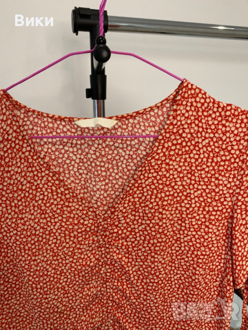 Дамска блуза в размер М, снимка 2 - Тениски - 44922550