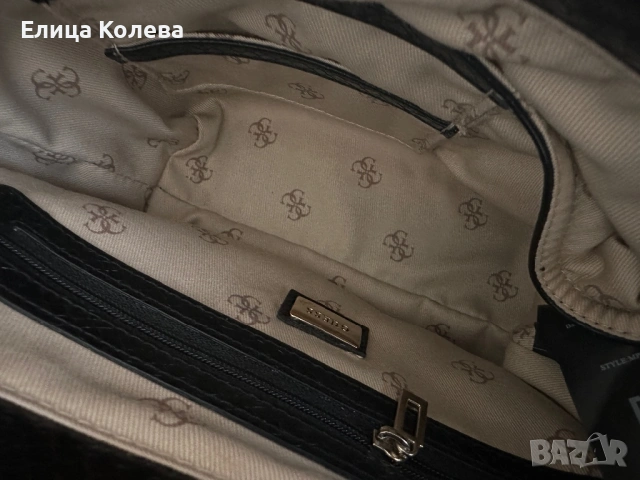 Guess черна дамска чанта, снимка 3 - Чанти - 54293284