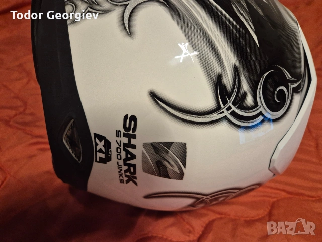 Мото каска SHARK, снимка 3 - Аксесоари и консумативи - 53156796
