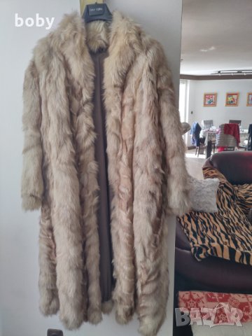 Продавам дамско кожено палто естествен косъм, снимка 6 - Палта, манта - 30988567