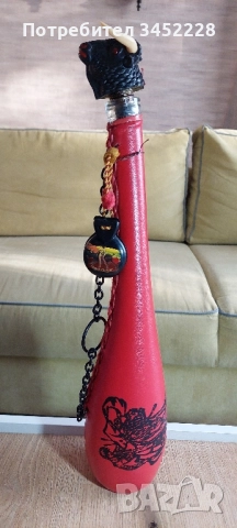 бутилка облечена с кожа за ценители отлична 