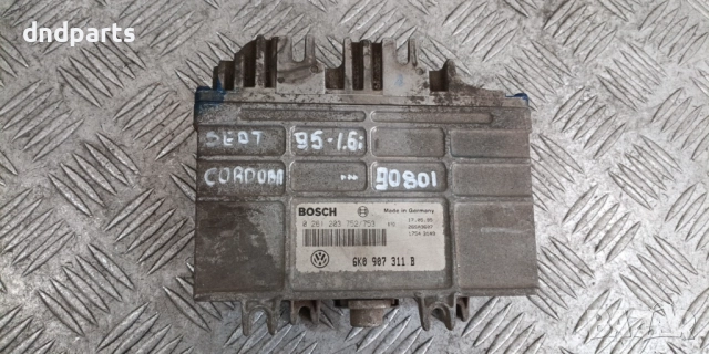Компютър Seat Cordoba 1.6i 1995г. 6K0907311B 0261203752 