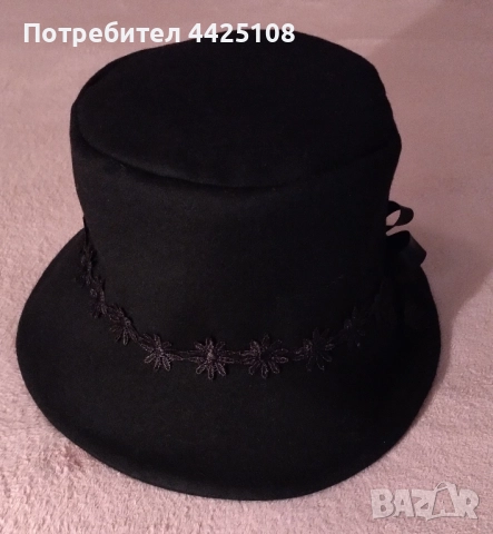 Дамска шапка , снимка 2 - Шапки - 52136772