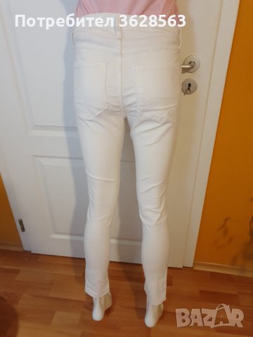 Бели дамски дънки, снимка 2 - Дънки - 42882880