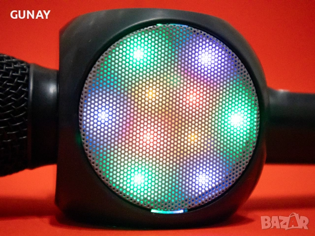Tuxun Безжичен Bluetooth Караоке Микрофон с Говорител, LED Светлини и Сменяема Батерия 18650, снимка 4 - Микрофони - 54270662