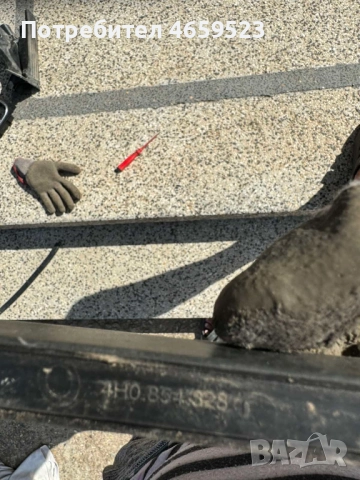 Дясна лайсна на предното челно стъкло на Ауди Audi A8 D4 H4 само за 20лв. 4h0854328, снимка 4 - Части - 52536240