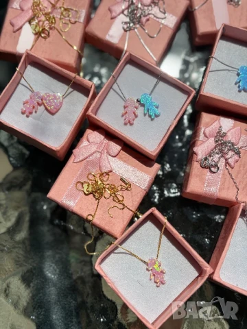 Колиета и гривни, снимка 6 - Колиета, медальони, синджири - 51147179