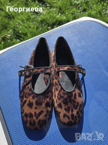 Обувки HM, снимка 2 - Дамски елегантни обувки - 52222986