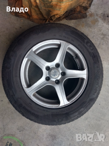 Гуми 215/70/16 с джанти 5х114,3, снимка 4 - Гуми и джанти - 52957111