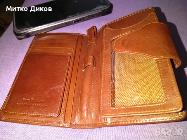 Gino Ferrari нов марков портфейл чантичка естествена кожа 16х10см и преградата за мобилен 75х150мм, снимка 5 - Портфейли, портмонета - 51422501