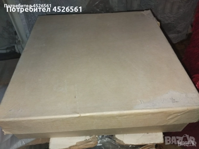 Продава се комплект чаши - неизползван, внос от СССР, снимка 2 - Чаши - 52626202