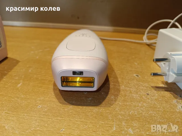 фотоепилатор "Philips Lumea Essential", снимка 4 - Епилатори - 48405626