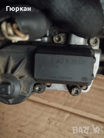 VW  1.8 Карбуратор 0438201176, снимка 8 - Части - 52239617