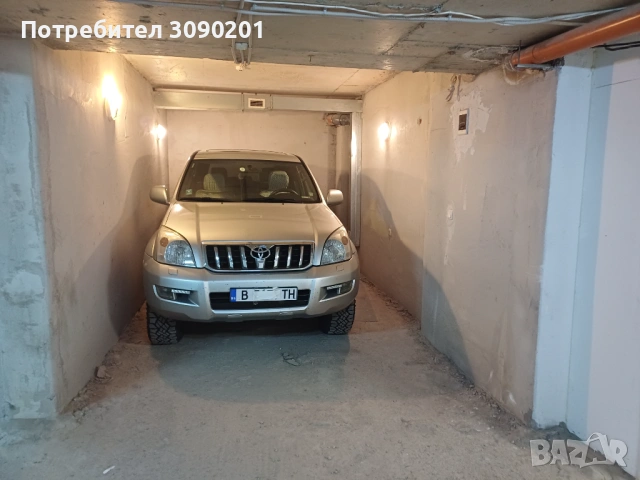 Продава подземен гараж