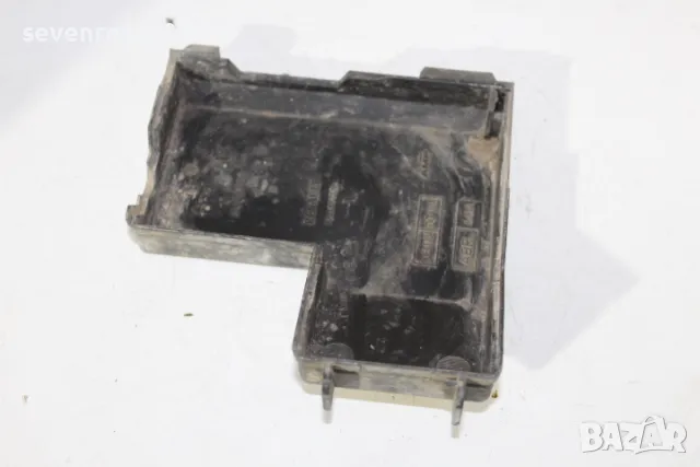 Капак клема + Рено Меган Сценик 1998 1.6i Renault Megane Scenic 7703397332, снимка 2 - Части - 49833288