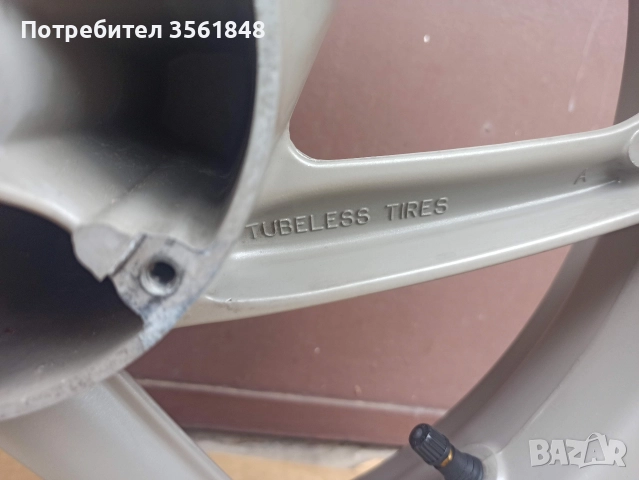 Джанти Grimeca от Cagiva mito 17MT x 4.00 и 17MT x 3.00 в много добро състояние., снимка 3 - Гуми и джанти - 52623074