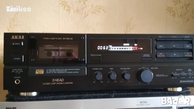 Триглав касетен дек Akai GX-65Mk2