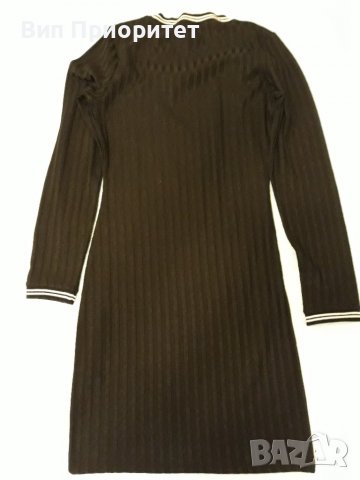 Рокля плетена Н & М черна с бяла гарнитура, по тялото, елегантна, удобна, дължина над коляното , снимка 8 - Рокли - 37414931
