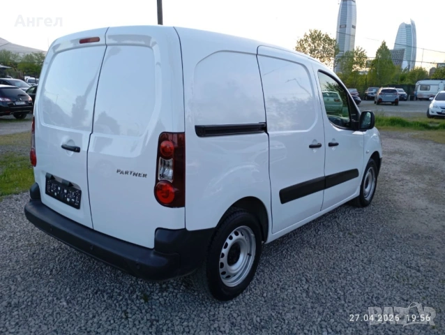 Продавам Пежо Партнер , снимка 4 - Автомобили и джипове - 54331345