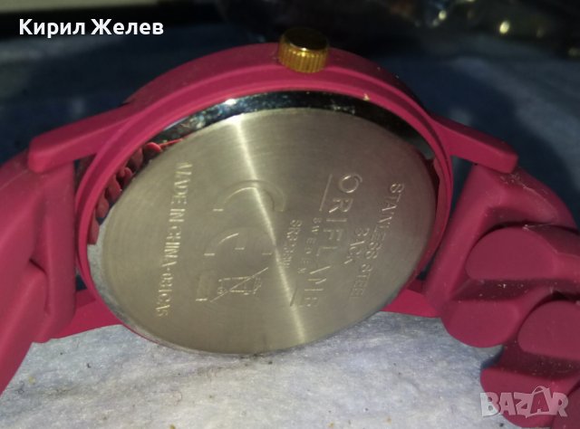 ORIFLAME QUARTZ МАРКОВ ФЕШЪН АРТ МОДЕЛ КВАРЦОВ ЧАСОВНИК ОРИФЛЕЙМ СИЛИКОНОВА КАИШКА - РАБОТЕЩ 26537, снимка 4 - Дамски - 42143375