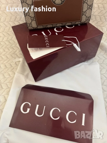 Дамска чанта Gucci, снимка 4 - Чанти - 52876013