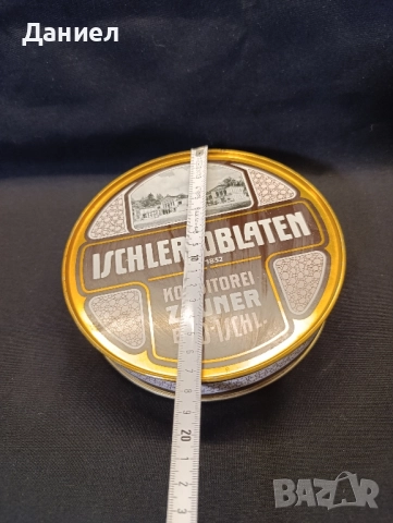 Метална кутия за колекция, снимка 4 - Антикварни и старинни предмети - 51669091