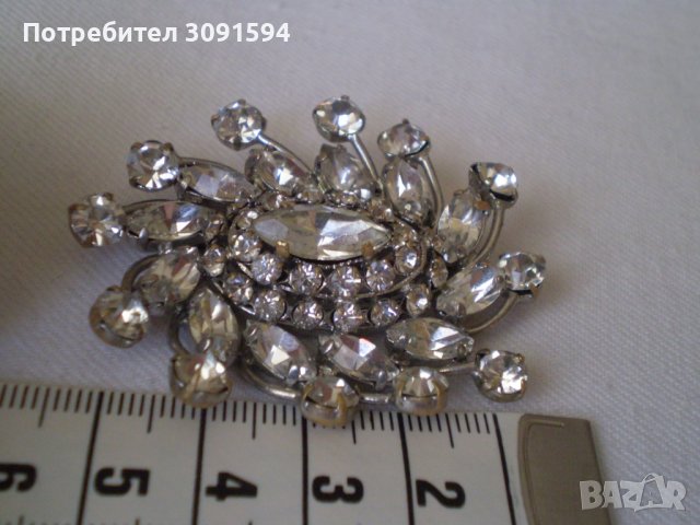 1930 г Арт деко брошка , снимка 4 - Антикварни и старинни предмети - 36821944
